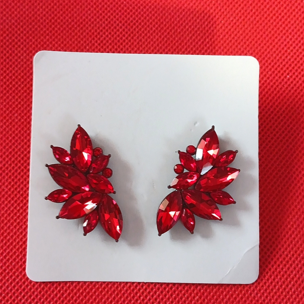 💋HP! Pretty Red Floral Glass Gemstone Sparkle Earrings New!